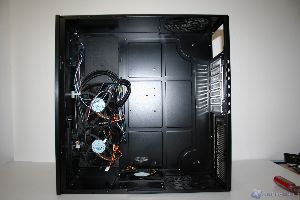 thumb 00060 SILVERSTONE GD08 HTPC XTREMEHARDWARE.COM